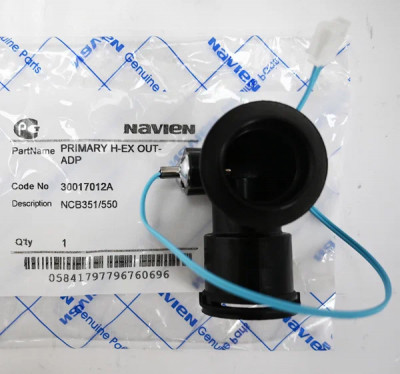 Запч NAVIEN - адаптор подачи угловой с датчиком температуры DELUXE S (E/C) (30017012А)