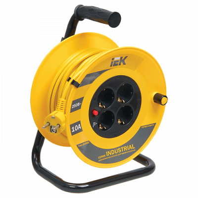Электротовары:Катушка"IEK" 4 места 30м. Industrial WKP15-16-04-30